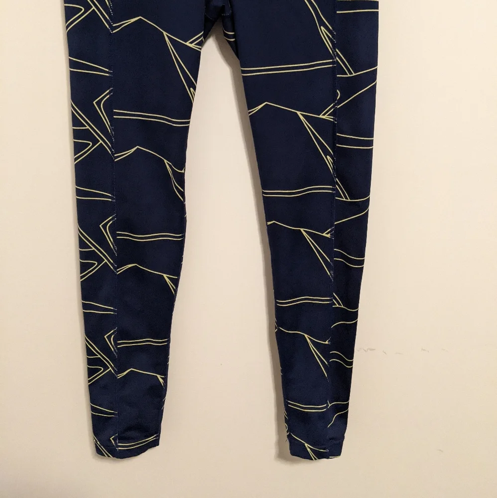 Oiselle blue yellow geometric leggings size 6 - Picture 4 of 11